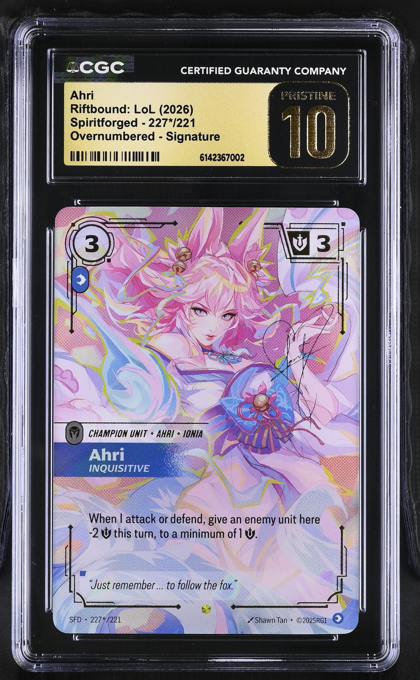 CGC 10 PRISTINE - Ahri Inquisitive 227*/221 ON Signature Spiritforged - Riftbound